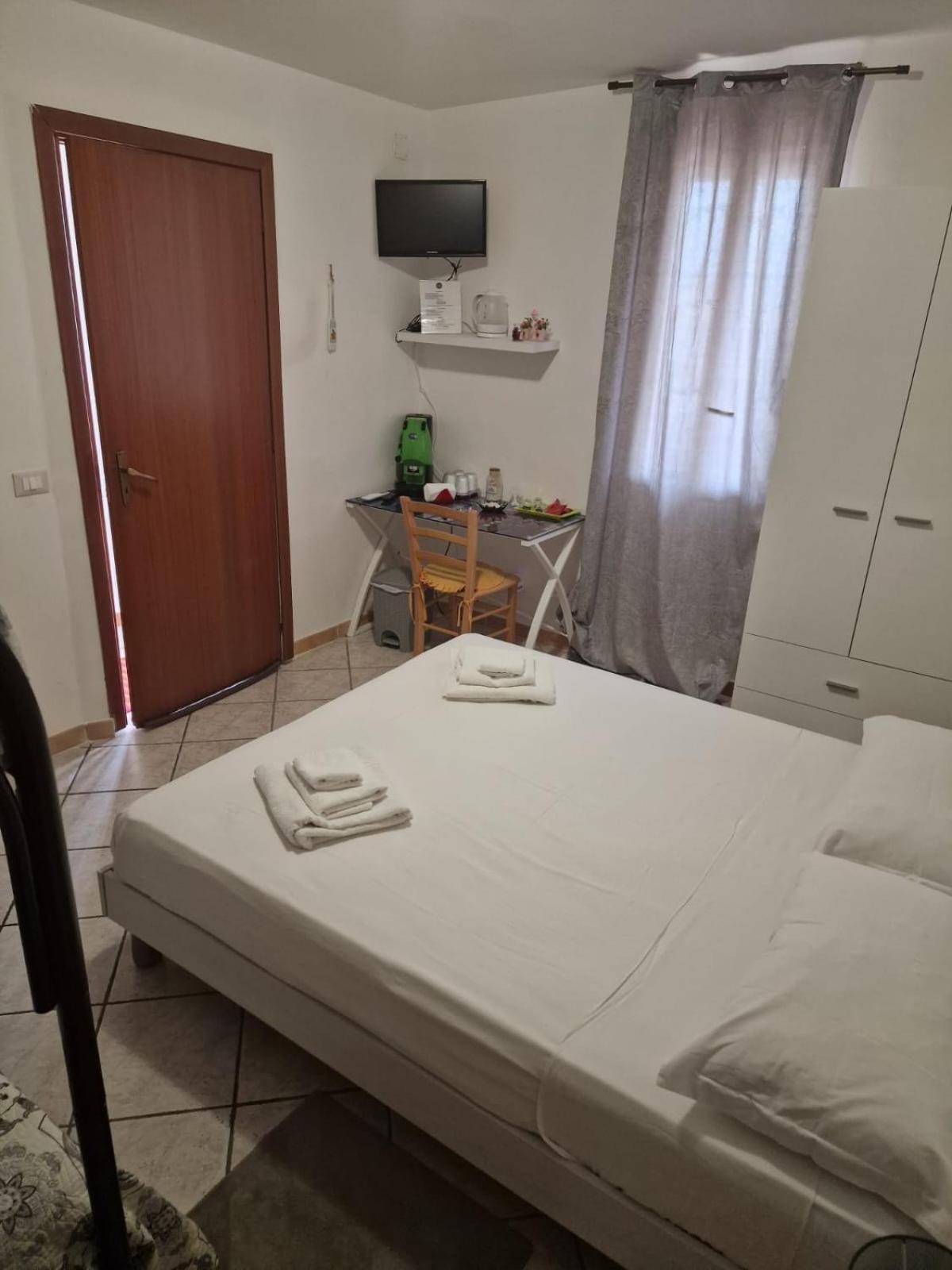 B&B Le Stanze Di Aurora Palermo Exterior photo